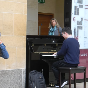 想看黑人女人大逼搞大吊
